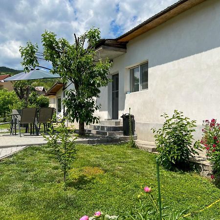 Villa Casuta De Vacanta Călimăneşti Exterior foto